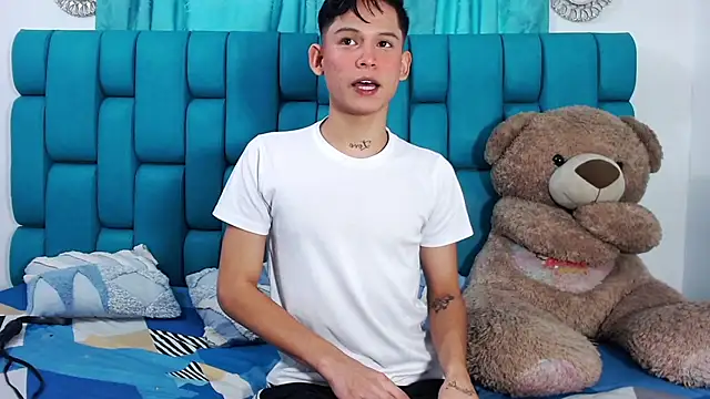 Brian hot online show from 13, 10, 2025