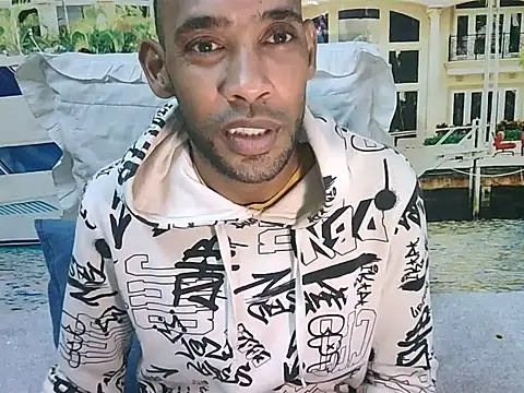 Snapshot of IndianMagicMike chatting on 25, 7, 2026 IndianMagicMike online show from 25, 7, 2026