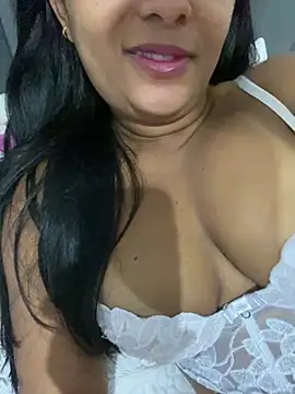 Brunamorenago online show from 18, 2, 2026