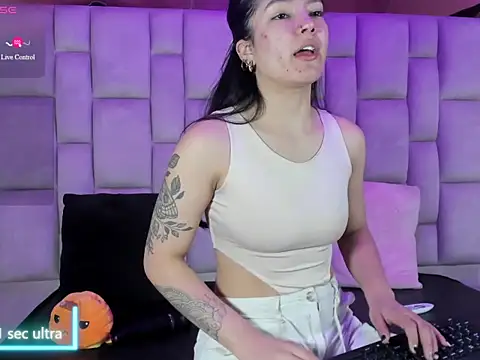 Gisell Squirt  online show from 4, 3, 2026