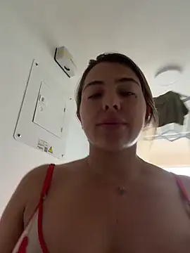 camila vanucci- online show from 20, 12, 2025