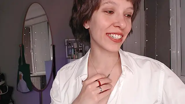 YourHotExSAndra online show from 6, 11, 2025