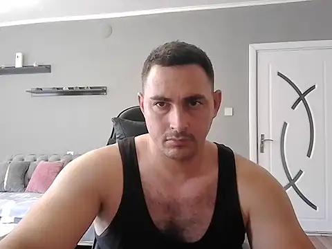 Snapshot of mastermute chatting on 15, 10, 2025 mastermute online show from 15, 10, 2025