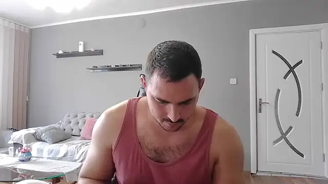 Snapshot of mastermute chatting on 21, 10, 2025 mastermute online show from 21, 10, 2025