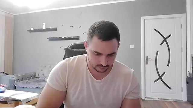 Snapshot of mastermute chatting on 9, 11, 2025 mastermute online show from 9, 11, 2025