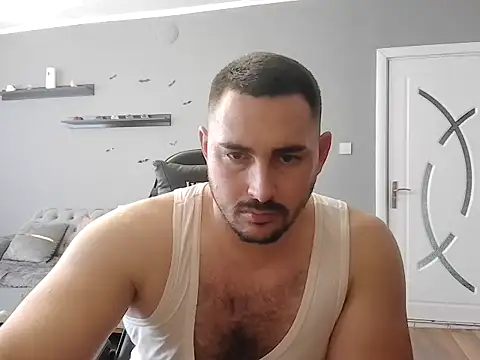 Snapshot of mastermute chatting on 20, 11, 2025 mastermute online show from 20, 11, 2025