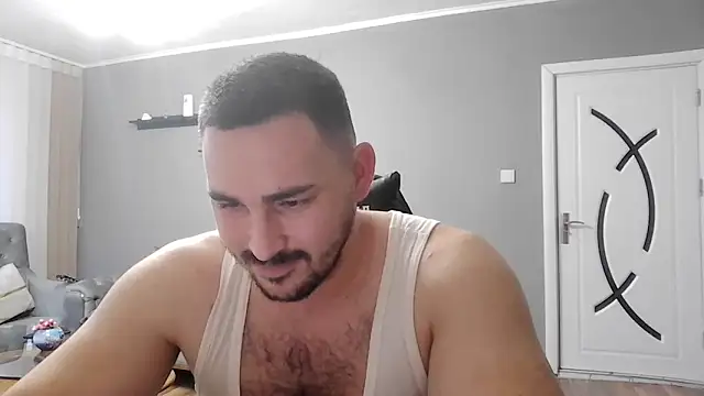 Snapshot of mastermute chatting on 21, 11, 2025 mastermute online show from 21, 11, 2025