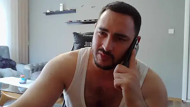 Snapshot of mastermute chatting on 3, 12, 2025 mastermute online show from 3, 12, 2025