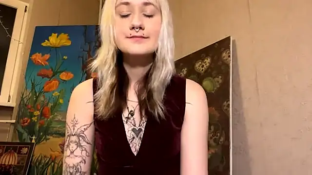 Ulemonala Cute online show from 15, 10, 2025