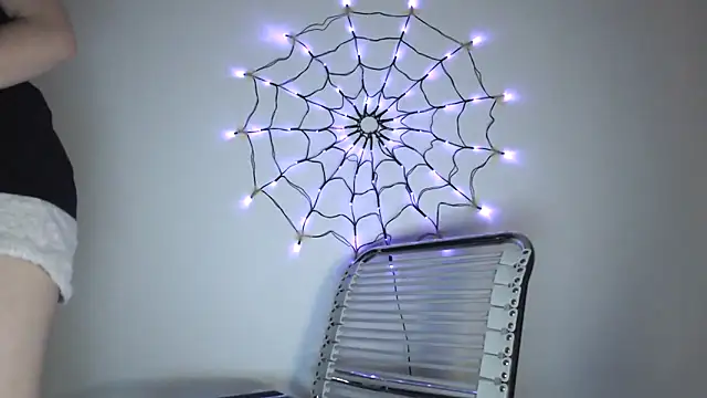 Lucyreeel  online show from 3, 11, 2025