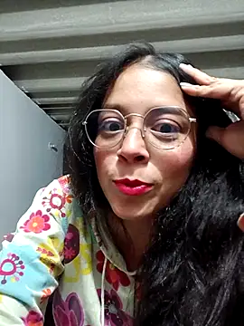 Eloisa smith online show from 25, 10, 2025