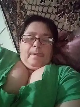 MilaCold5443 online show from 15, 2, 2026