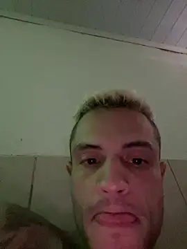 Snapshot of Testcam69 chatting on 10, 4, 2026 Testcam69 online show from 10, 4, 2026