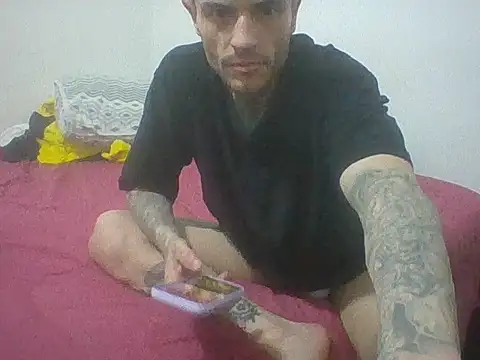 Snapshot of Testcam69 chatting on 2, 8, 2026 Testcam69 online show from 2, 8, 2026