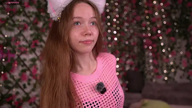 Petite Polly online show from 15, 12, 2025