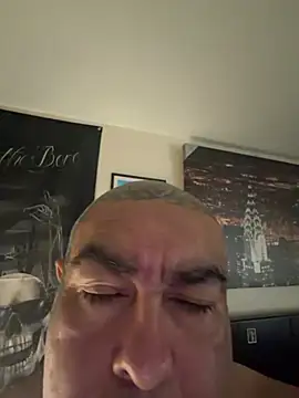 Snapshot of B1GLO chatting on 3, 7, 2026 B1GLO online show from 3, 7, 2026