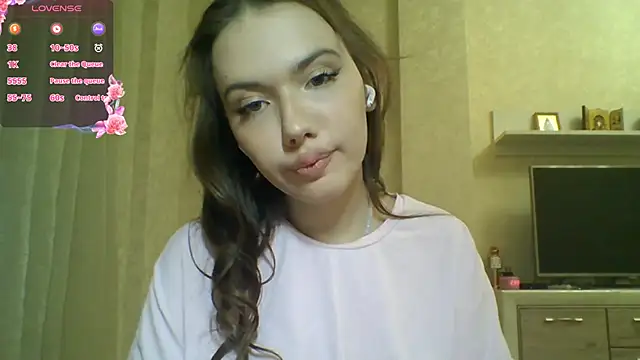 Snapshot of CeyaLier chatting on 29, 4, 2026 CeyaLier online show from 29, 4, 2026