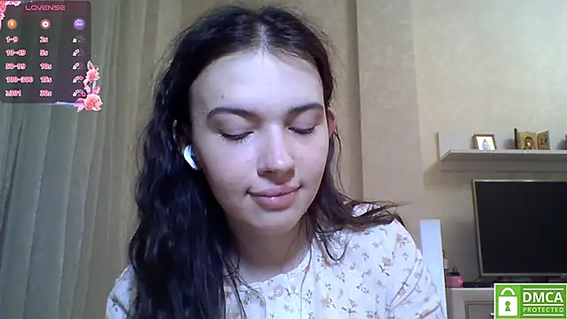 Snapshot of CeyaLier chatting on 21, 6, 2026 CeyaLier online show from 21, 6, 2026