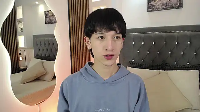 Snapshot of Emo_Boy_ chatting on 1, 6, 2026 Emo Boy online show from 1, 6, 2026