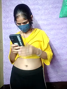 Snapshot of Village_girl99 chatting on 7, 10, 2025 Village girl99 online show from 7, 10, 2025