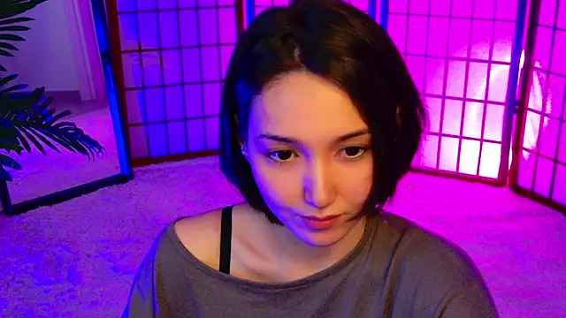 Snapshot of GentleMusee chatting on 1, 11, 2025 GentleMusee online show from 1, 11, 2025