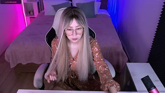 sofiisun online show from 13, 10, 2025