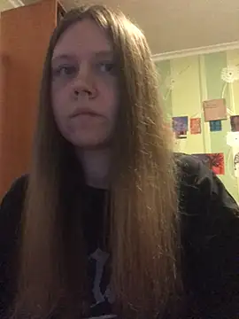 LunaVirelle online show from 19, 4, 2026