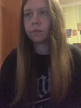 Snapshot of LunaVirelle chatting on 22, 5, 2026 LunaVirelle online show from 22, 5, 2026