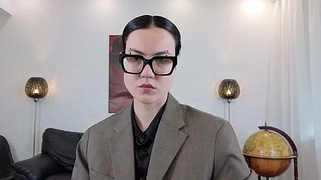 Marie Fitch online show from 12, 5, 2026