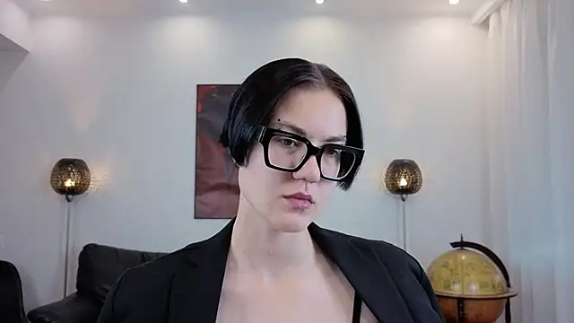 Marie Fitch online show from 22, 6, 2026