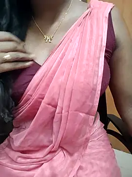 Snapshot of Tamilmallu-duskygirl03 chatting on 7, 7, 2026 Tamilmallu-duskygirl03 online show from 7, 7, 2026