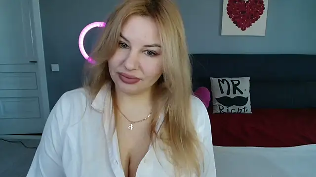 Passion-Blondy online show from 10, 2, 2026