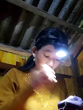 gio-thu online show from 8, 11, 2025