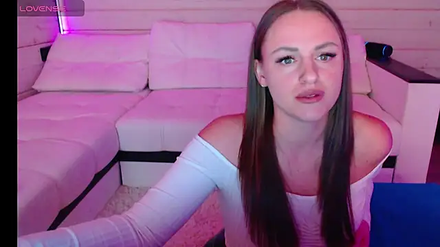 Snapshot of CandyBunie chatting on 17, 2, 2026 CandyBunie online show from 17, 2, 2026