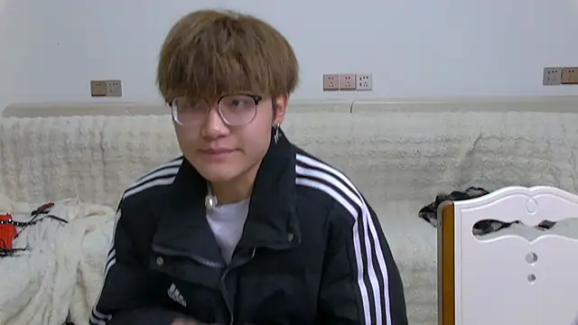 Snapshot of KK-cuteboy chatting on 3, 2, 2026 KK-cuteboy online show from 3, 2, 2026