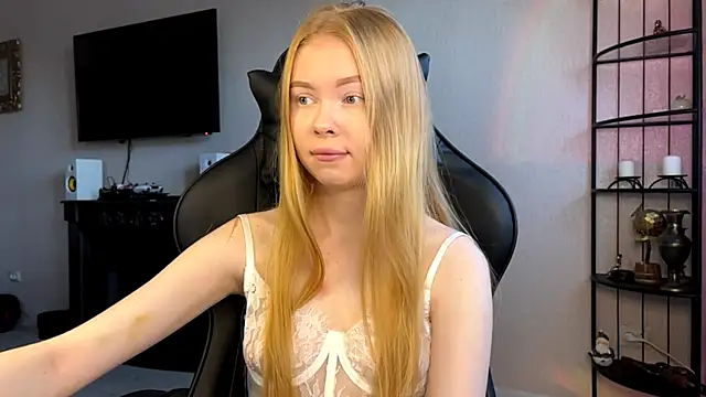 RaguelNicksons online show from 19, 11, 2025