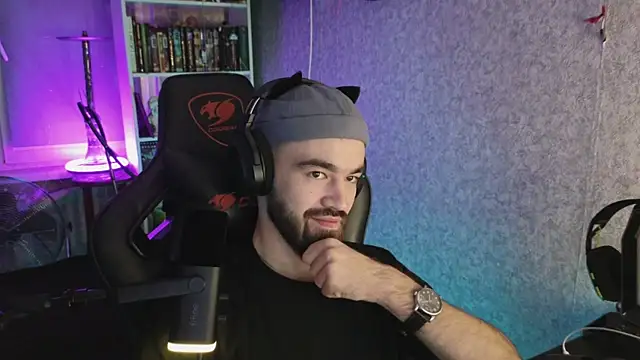 Nik Namee online show from 9, 10, 2025