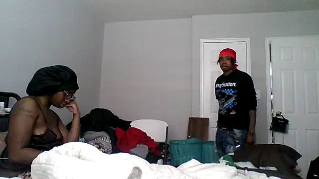 Snapshot of dezzidavill chatting on 14, 2, 2026 dezzidavill online show from 14, 2, 2026