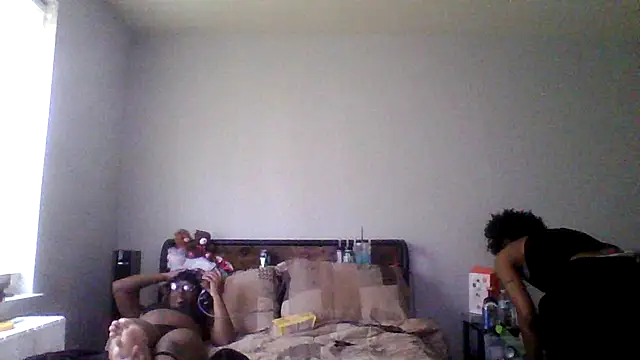 dezzidavill online show from 3, 4, 2026