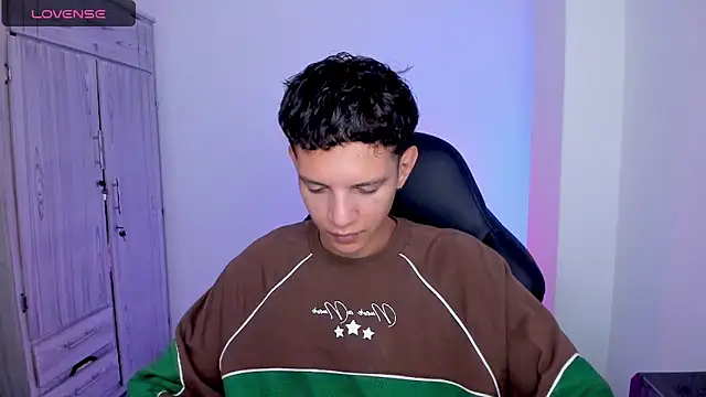 tylernova online show from 17, 5, 2026