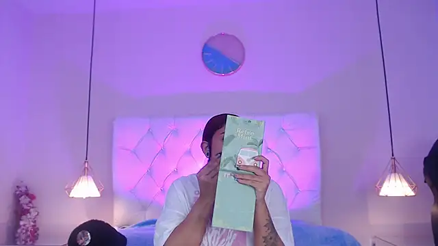 Bubbiecherry online show from 24, 11, 2025