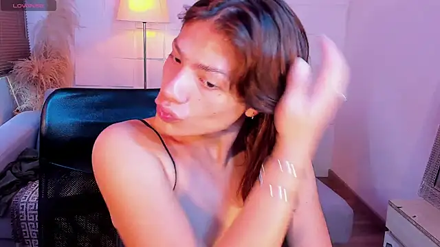 KassMonroe online show from 17, 11, 2025