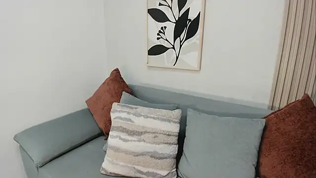 Snapshot of KassMonroe chatting on 8, 7, 2026 KassMonroe online show from 8, 7, 2026