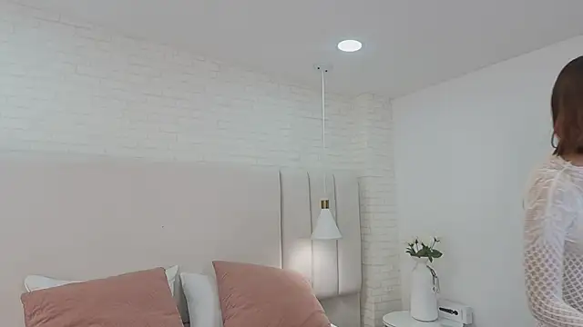 nina gb online show from 20, 3, 2026