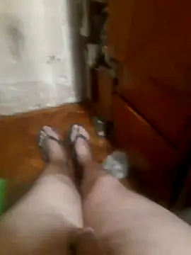 Snapshot of perverzxxx chatting on 9, 10, 2025 perverzxxx online show from 9, 10, 2025