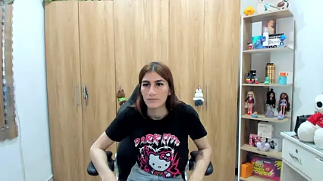 Pride couple online show from 4, 6, 2026