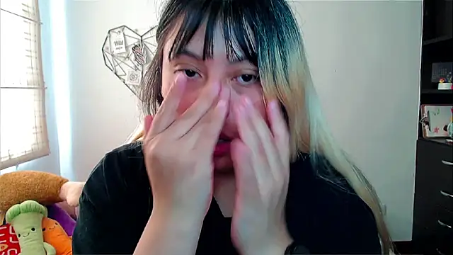 EllieMoonX online show from 19, 12, 2025