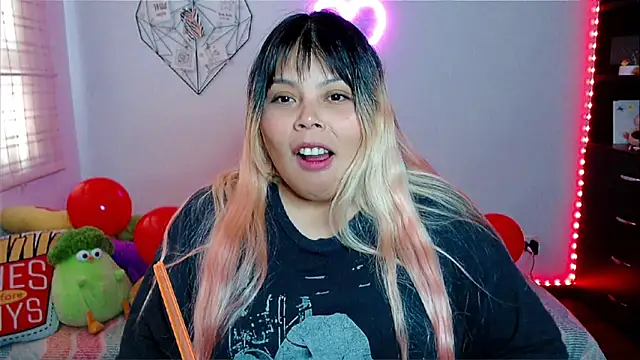 EllieMoonX online show from 14, 2, 2026