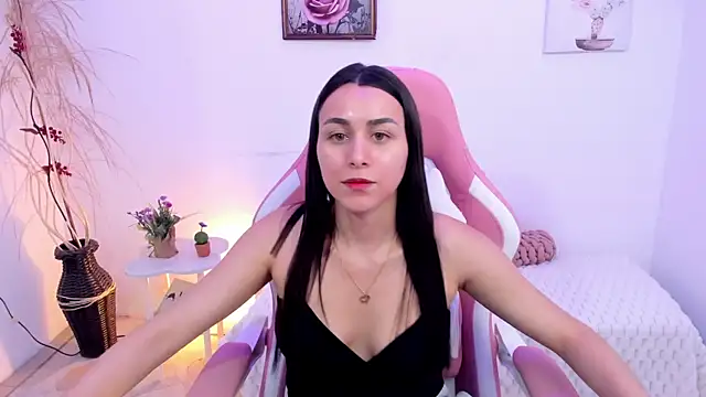 Snapshot of EmmaMyers1 chatting on 30, 6, 2026 EmmaMyers1 online show from 30, 6, 2026