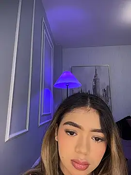 HoneyMollyX online show from 19, 10, 2025